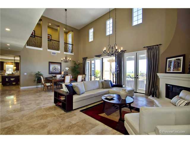 7587 Circulo Sequoia, Carlsbad, CA 92009 photo 5