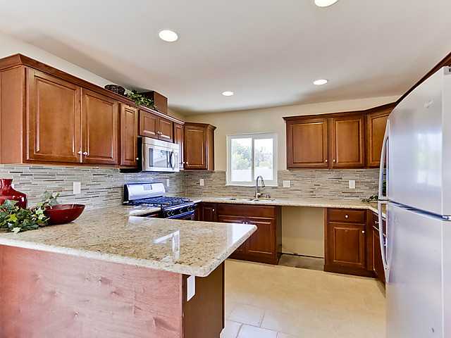 647 Kempton St, Spring Valley, CA 91977 photo 5