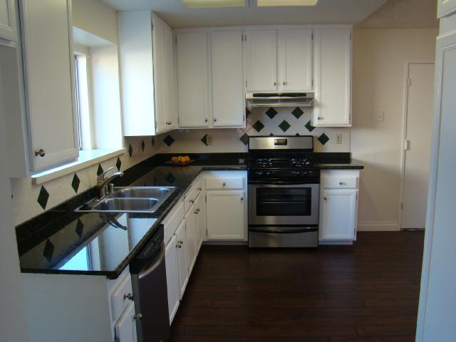 1517 Del Mar Rd, Oceanside, CA 92057 photo 1
