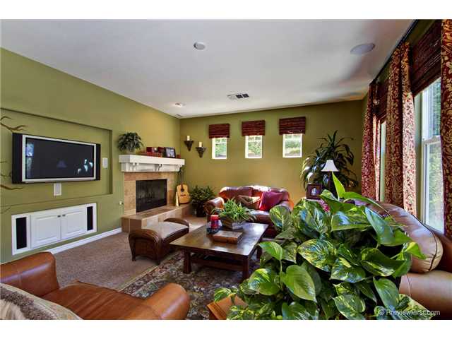 7482 Circulo Sequoia, Carlsbad, CA 92009 photo 10
