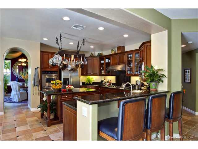 7482 Circulo Sequoia, Carlsbad, CA 92009 photo 12