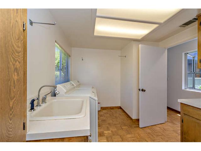 6210 Lambda Dr, San Diego, CA 92120 photo 15