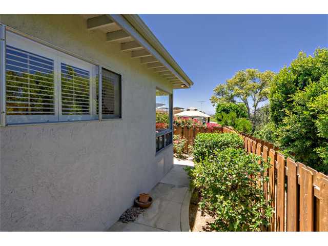 6210 Lambda Dr, San Diego, CA 92120 photo 24