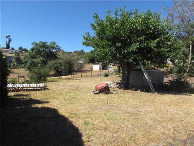 8859 Gardena Rd, Lakeside, CA 92040 photo 8