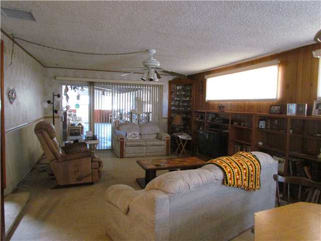 8859 Gardena Rd, Lakeside, CA 92040 photo 5