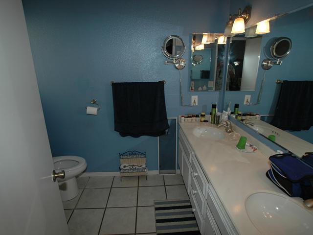 10543 Moorpark St, Spring Valley, CA 91978 photo 13