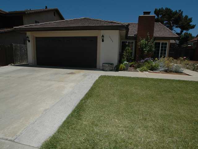 10543 Moorpark St, Spring Valley, CA 91978 photo 3