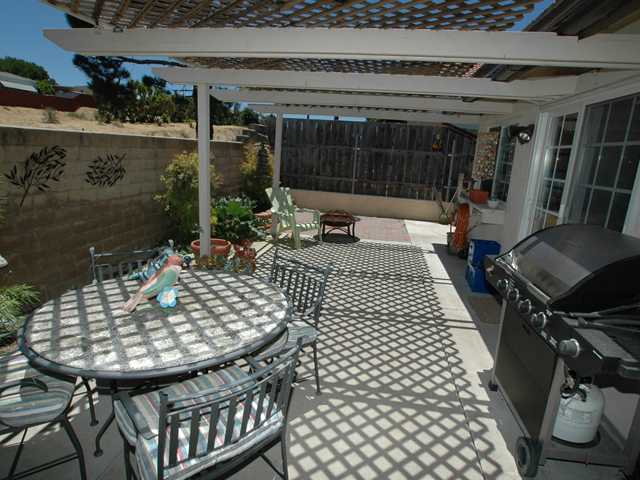 10543 Moorpark St, Spring Valley, CA 91978 photo 6