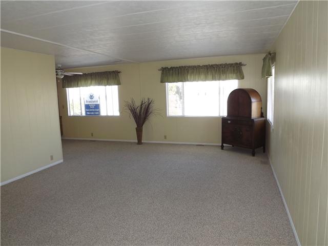 261 Starling Ln, Oceanside, CA 92057 photo 8
