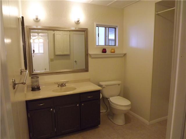 261 Starling Ln, Oceanside, CA 92057 photo 4