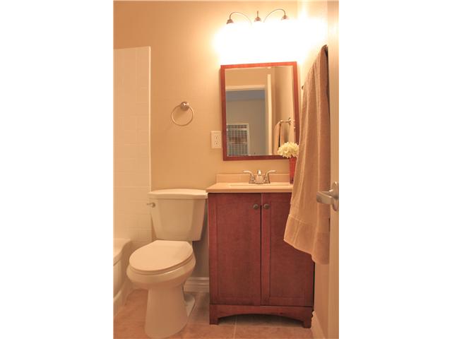 823 Olive Ave, Vista, CA 92083 photo 8