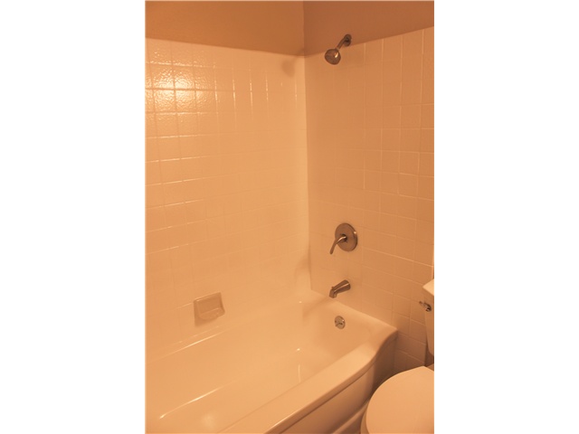 823 Olive Ave, Vista, CA 92083 photo 9