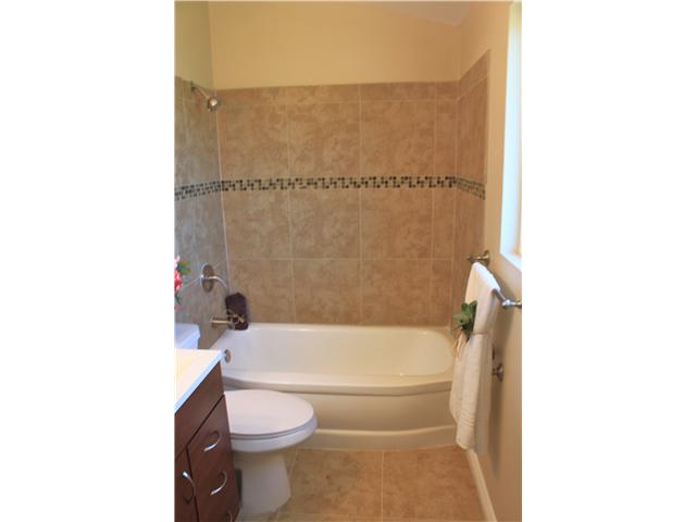 823 Olive Ave, Vista, CA 92083 photo 16