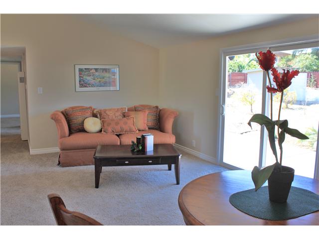 823 Olive Ave, Vista, CA 92083 photo 7