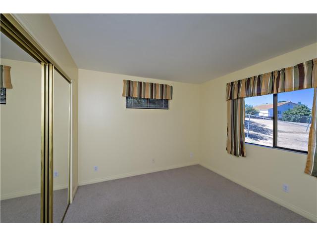 5805 Jeffries Ranch Rd, Oceanside, CA 92057 photo 23