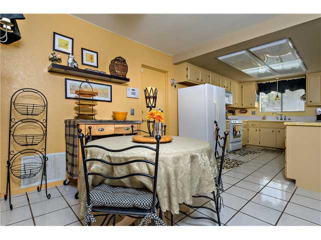 5805 Jeffries Ranch Rd, Oceanside, CA 92057 photo 7