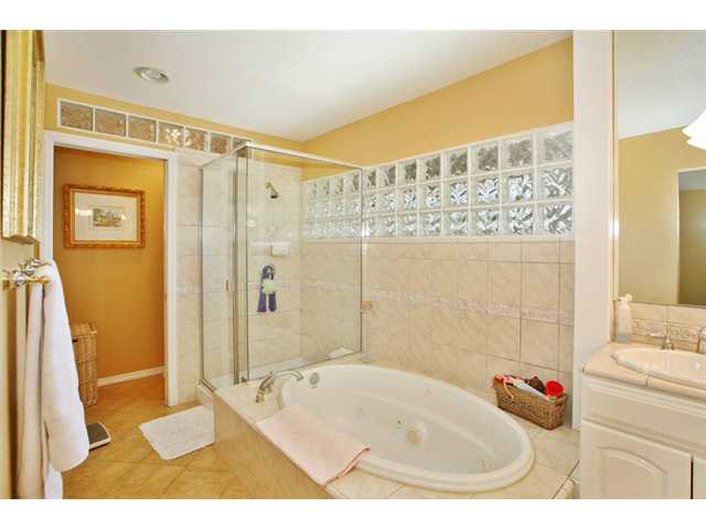 17232 Cliquot Ct, Poway, CA 92064 photo 11