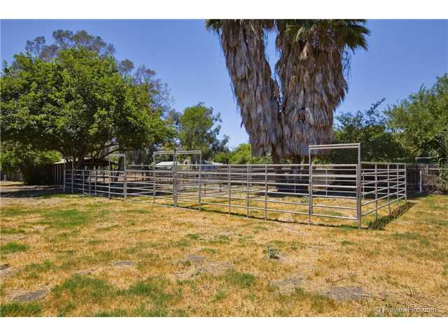 10345 Palm Row Dr, Lakeside, CA 92040 photo 5