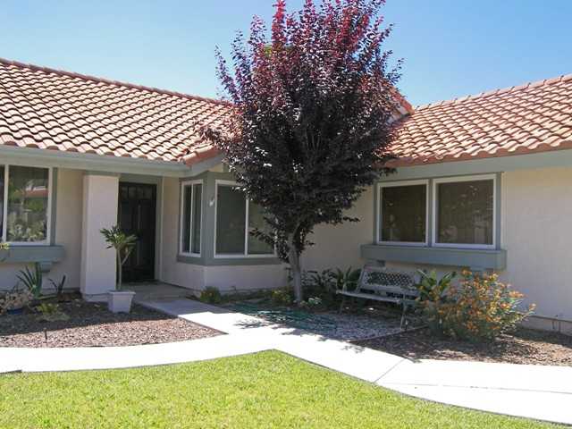 1015 Bridle Path Way, Oceanside, CA 92057 photo 2