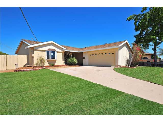 5835 Derk Dr, La Mesa, CA 91942 photo 1