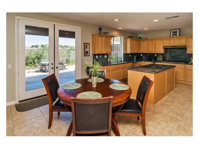 5286 Willow Walk Rd, Oceanside, CA 92057 photo 4