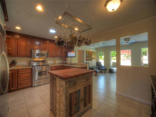 9850 Settle Ct, Santee, CA 92071 photo 2