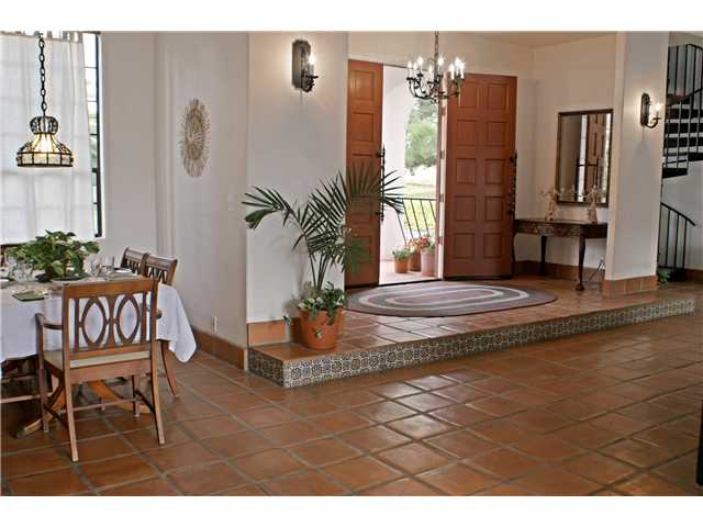 3973 Sleeping Indian Rd, Fallbrook, CA 92028 photo 3
