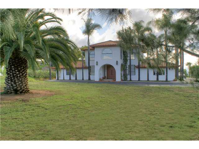 3973 Sleeping Indian Rd, Fallbrook, CA 92028 photo 2