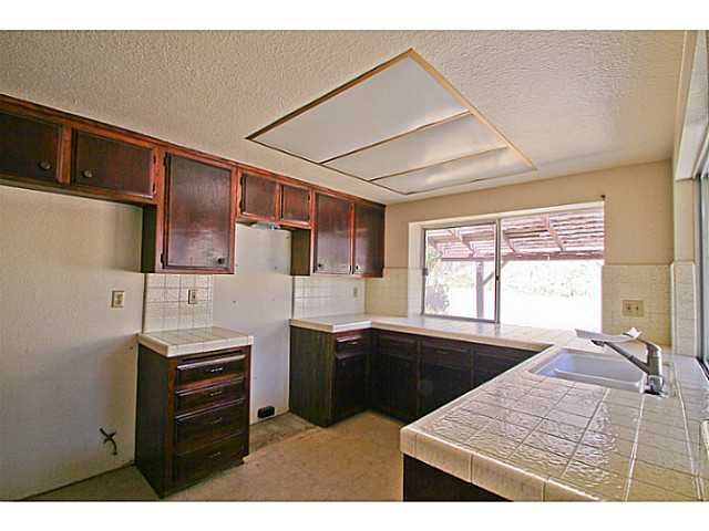 31173 Old River Rd, Bonsall, CA 92003 photo 9