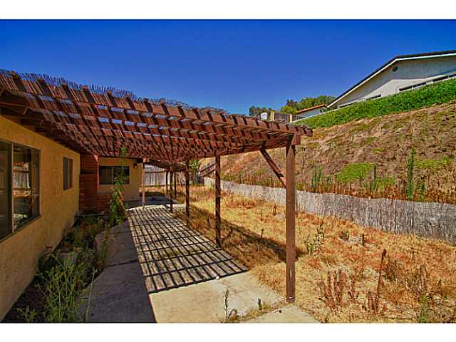31173 Old River Rd, Bonsall, CA 92003 photo 14