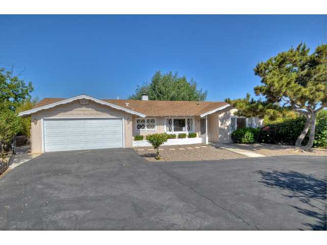 344 Sky Vista Way, Fallbrook, CA 92028 photo 1