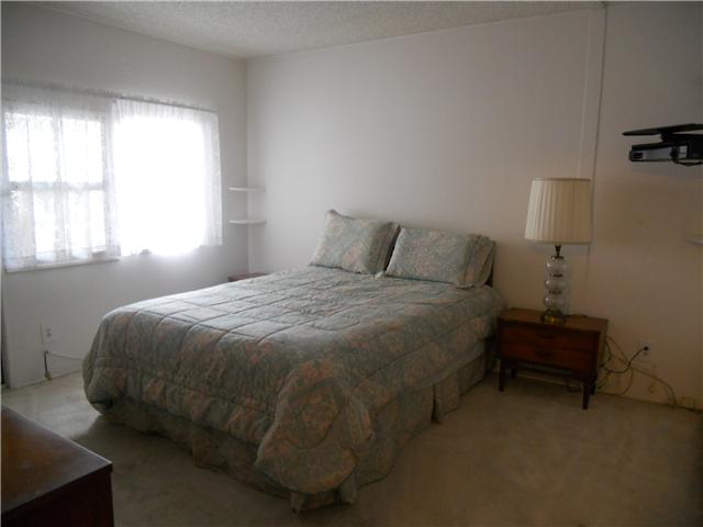 303 Killdeer Ln, Oceanside, CA 92057 photo 8