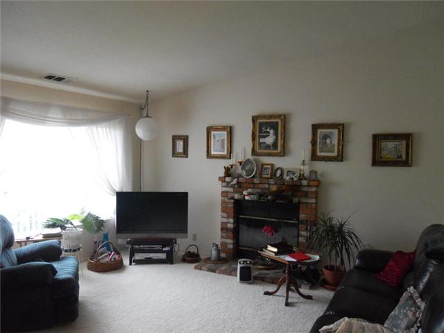 767 E Bobier Dr, Vista, CA 92084 photo 3