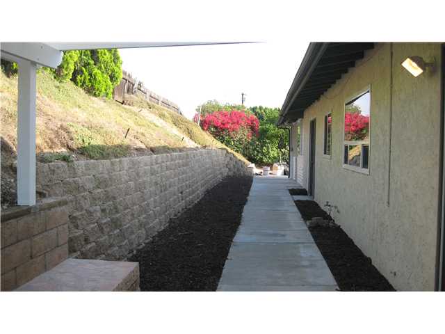 10255 Ramona Dr, Spring Valley, CA 91977 photo 20