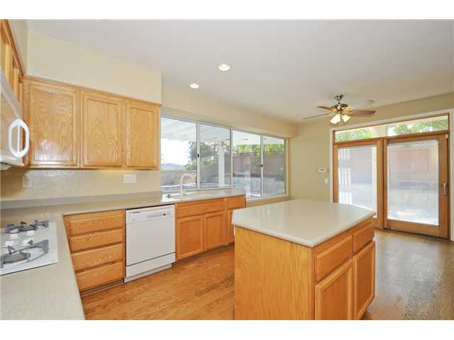 12319 Mesa Crest Rd, Poway, CA 92064 photo 7