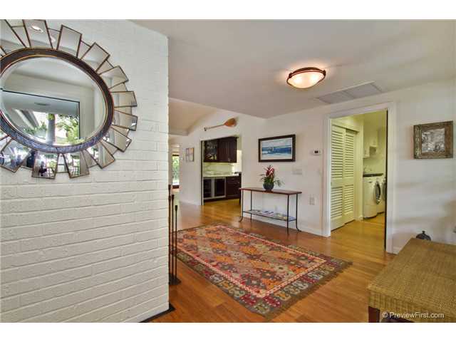 359 Mesa Way, La Jolla, CA 92037 photo 6