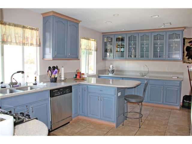 1815 Firestone Dr, Escondido, CA 92026 photo 7