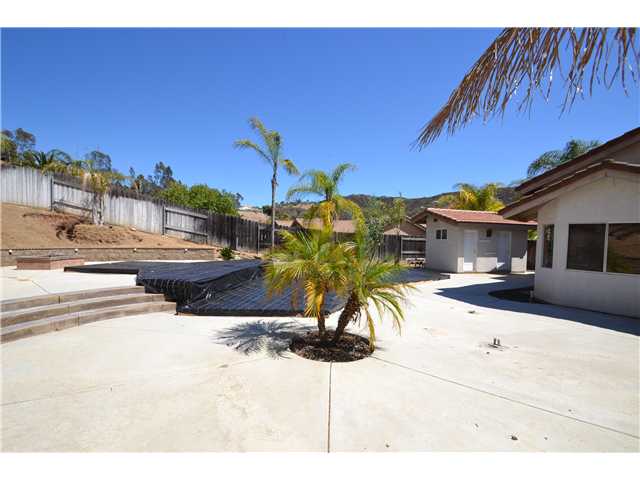 9135 Canyon Park Ter, Santee, CA 92071 photo 4