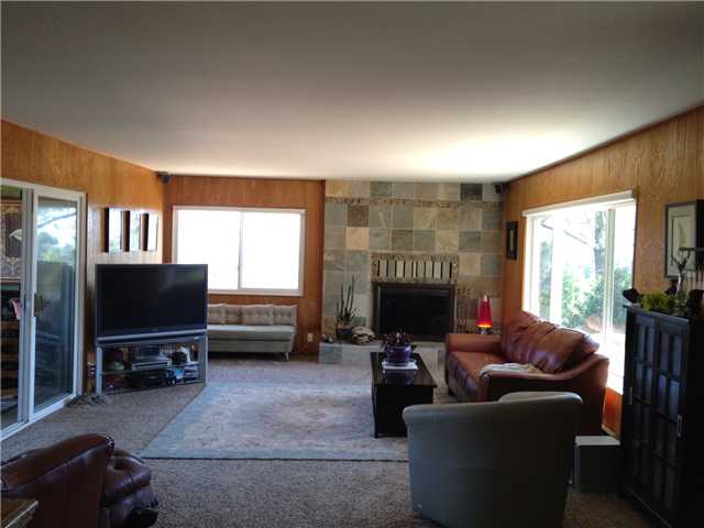 2182 Rockhoff Rd, Escondido, CA 92026 photo 2
