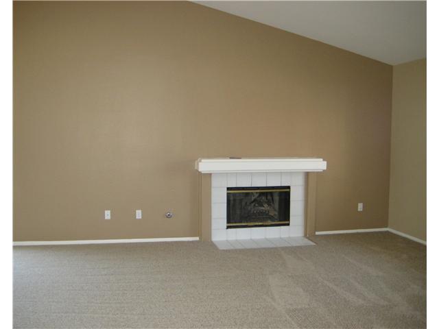 679 Edgewater Ave, Oceanside, CA 92057 photo 2