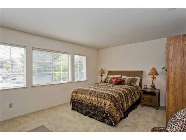 1113 Masterpiece Dr, Oceanside, CA 92057 photo 14