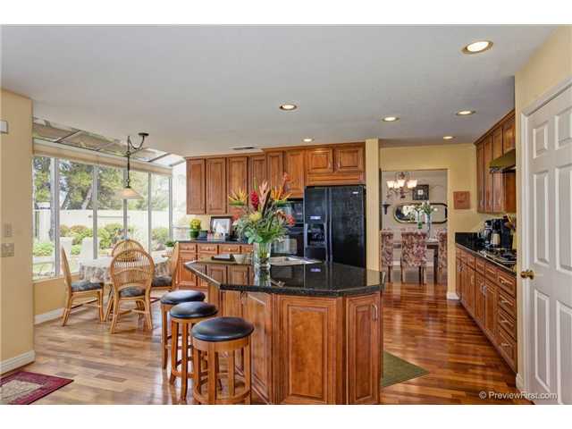 1113 Masterpiece Dr, Oceanside, CA 92057 photo 5