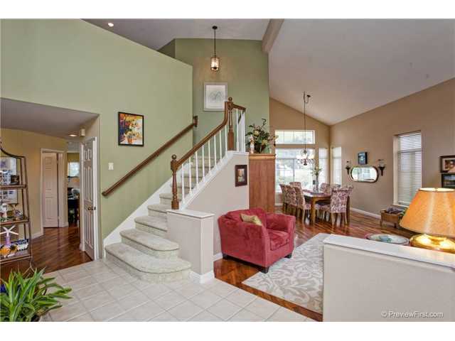 1113 Masterpiece Dr, Oceanside, CA 92057 photo 2