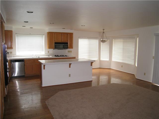 1960 Willowbrook Dr, Oceanside, CA 92056 photo 7