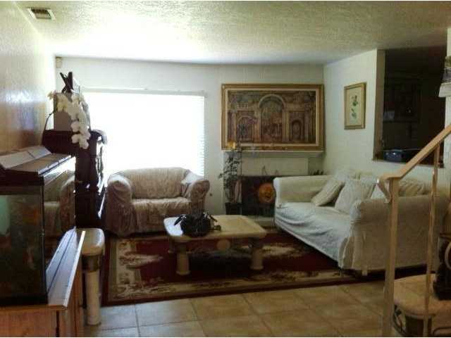 681 Douglas Ave, San Marcos, CA 92069 photo 2