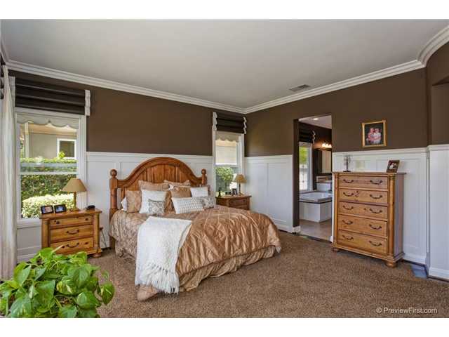 7035 Heron Cir, Carlsbad, CA 92011 photo 13