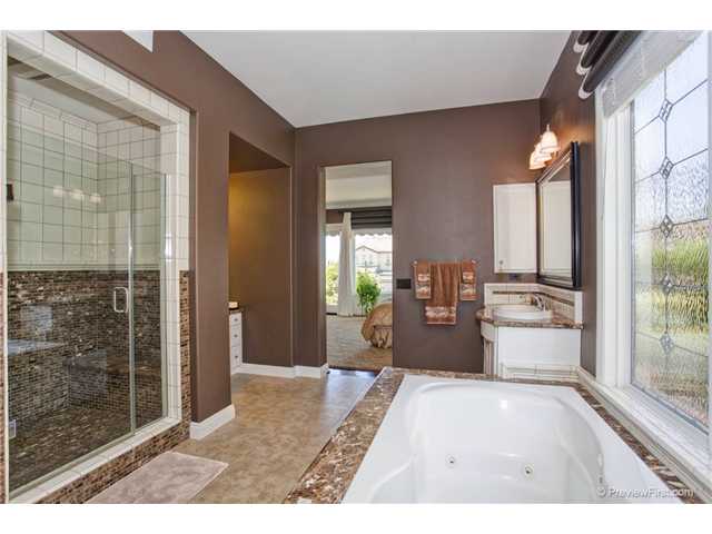 7035 Heron Cir, Carlsbad, CA 92011 photo 15