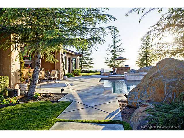 27125 Calle Escadera, Temecula, CA 92590 photo 17