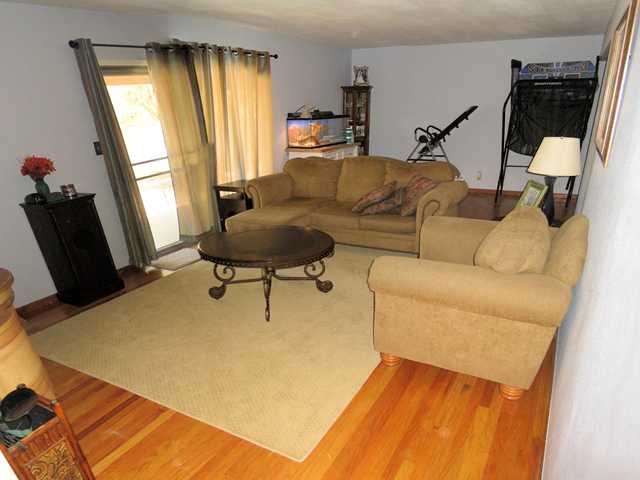 656 Yucca Dr, El Centro, CA 92243 photo 5