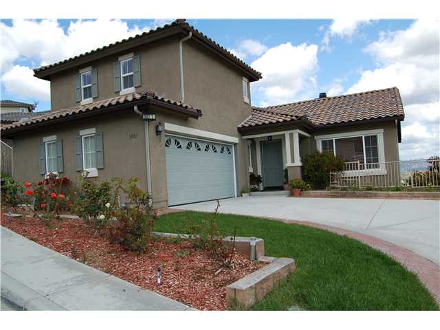 3021 Pointe Pkwy, Spring Valley, CA 91977 photo 1